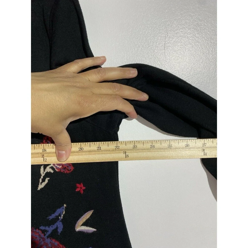 J Jill Sweater Large Black Red Embroidered‎ Floral Boho Cottagecore Feminine